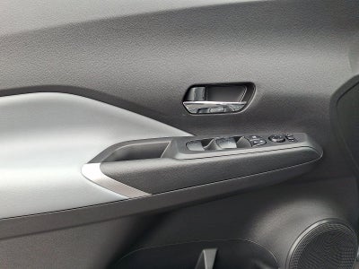 2023 Nissan Kicks SR FWD