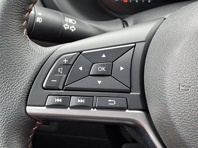 2023 Nissan Kicks SR FWD
