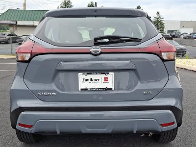 2023 Nissan Kicks SR FWD