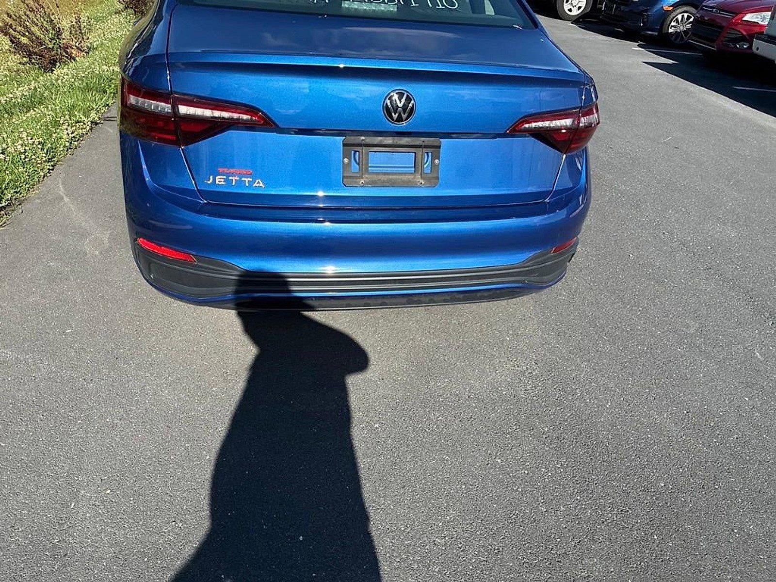2022 Volkswagen Jetta S Auto