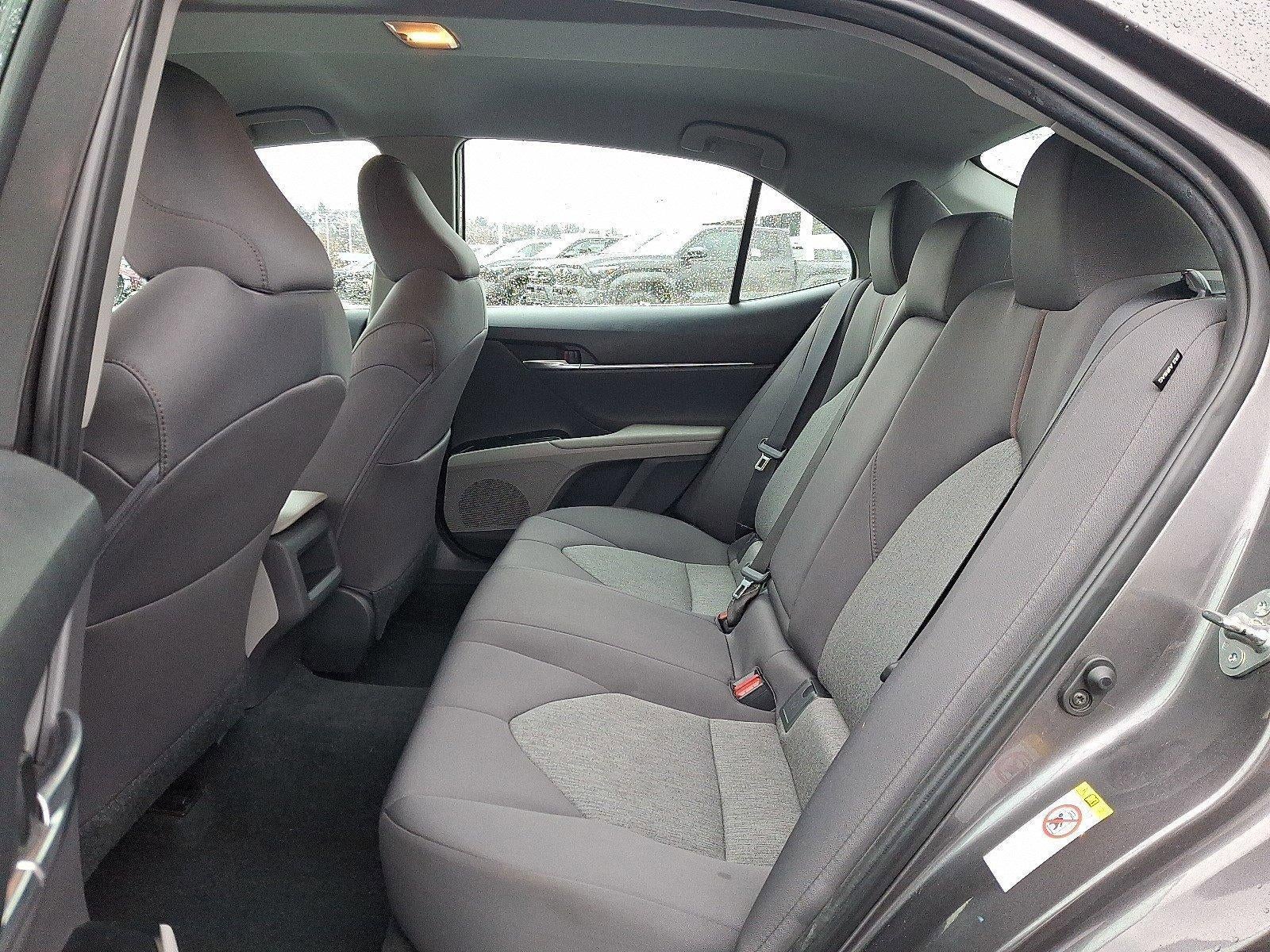 2018 Toyota Camry LE Auto (SE)