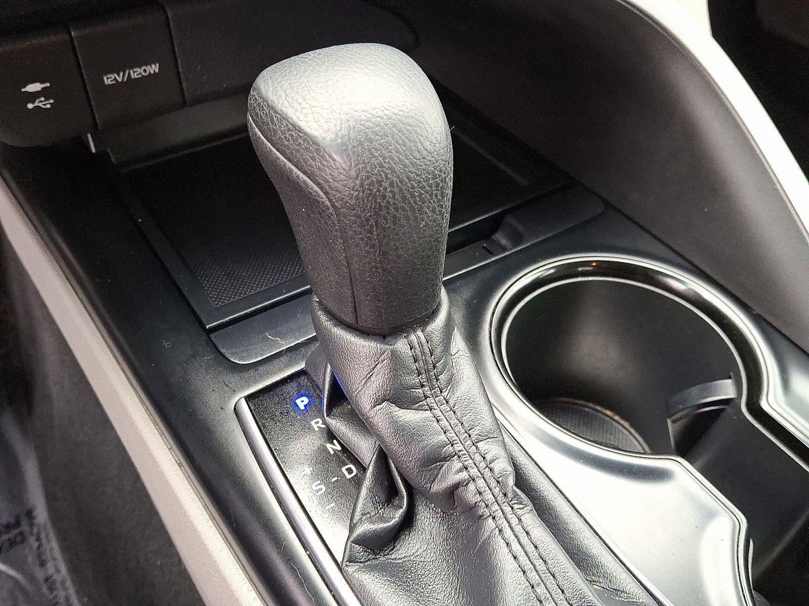 2018 Toyota Camry LE Auto (SE)