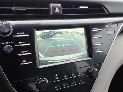 2018 Toyota Camry LE Auto (SE)