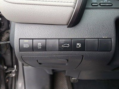 2018 Toyota Camry LE Auto (SE)