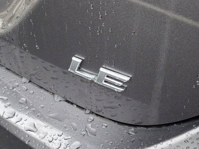 2018 Toyota Camry LE Auto (SE)