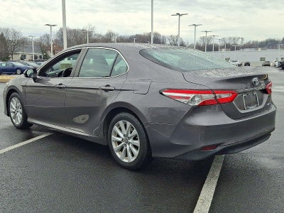2018 Toyota Camry LE Auto (SE)