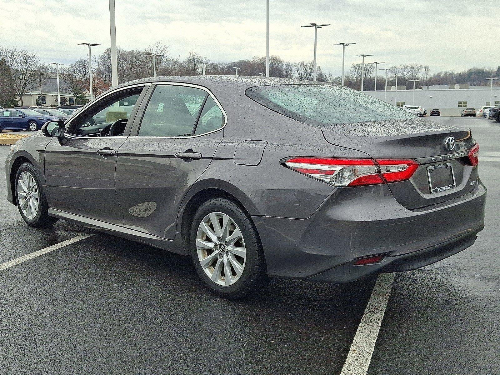 2018 Toyota Camry LE Auto (SE)