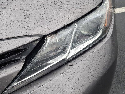 2018 Toyota Camry LE Auto (SE)