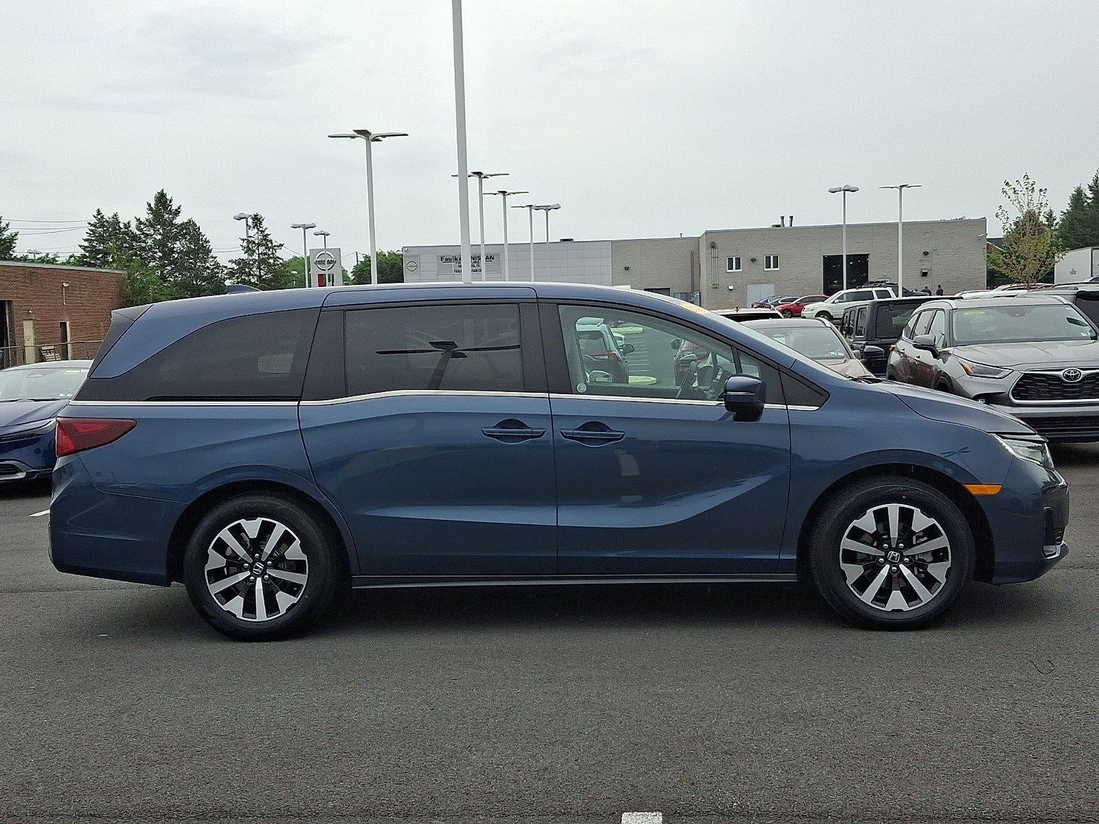2025 Honda Odyssey EX-L Auto