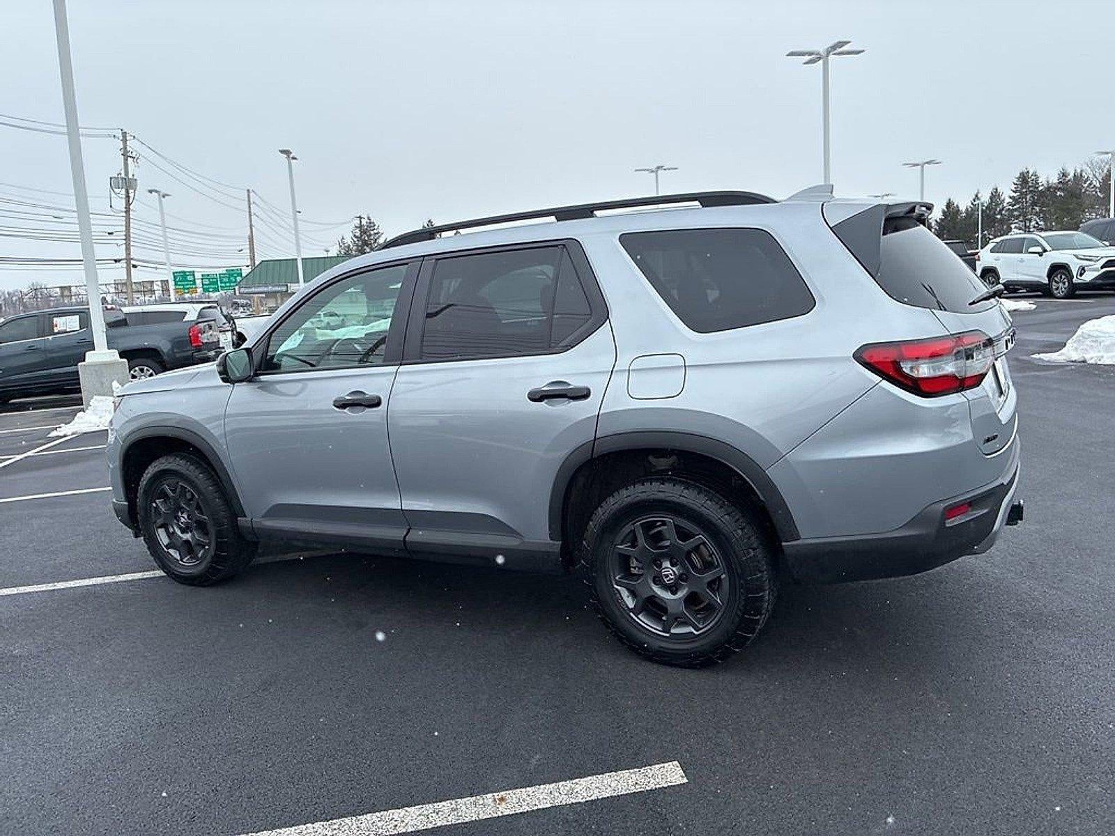 2025 Honda Pilot TrailSport AWD