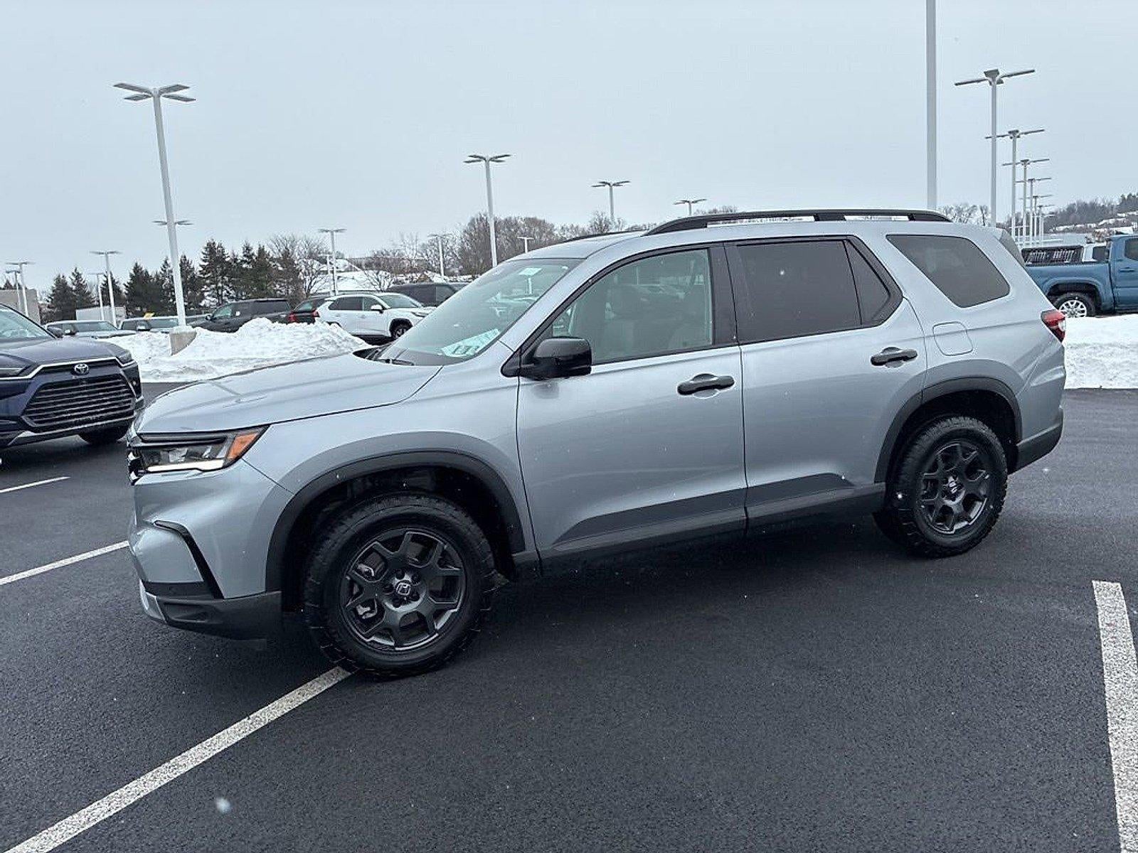 2025 Honda Pilot TrailSport AWD