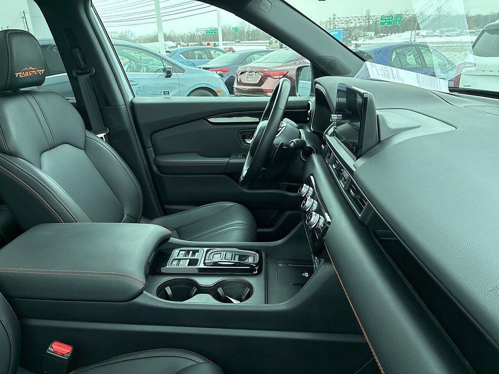 2025 Honda Pilot TrailSport AWD