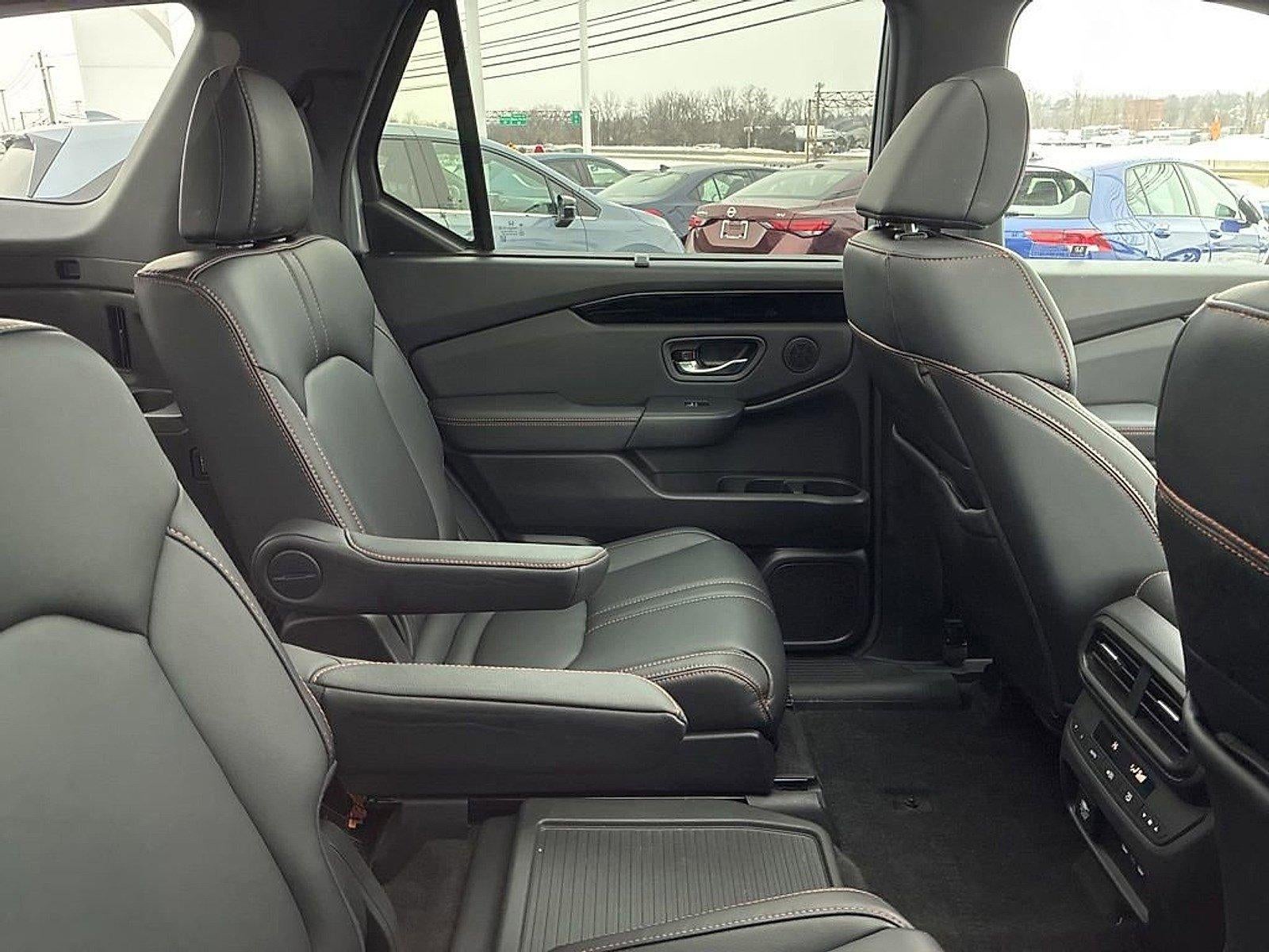 2025 Honda Pilot TrailSport AWD