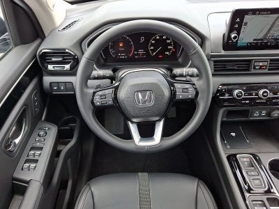 2025 Honda Pilot Touring AWD