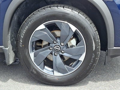2024 Nissan Rogue AWD SV