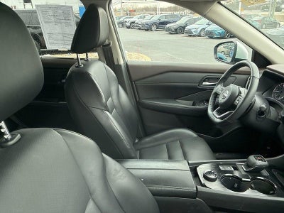 2022 Nissan Rogue AWD SV