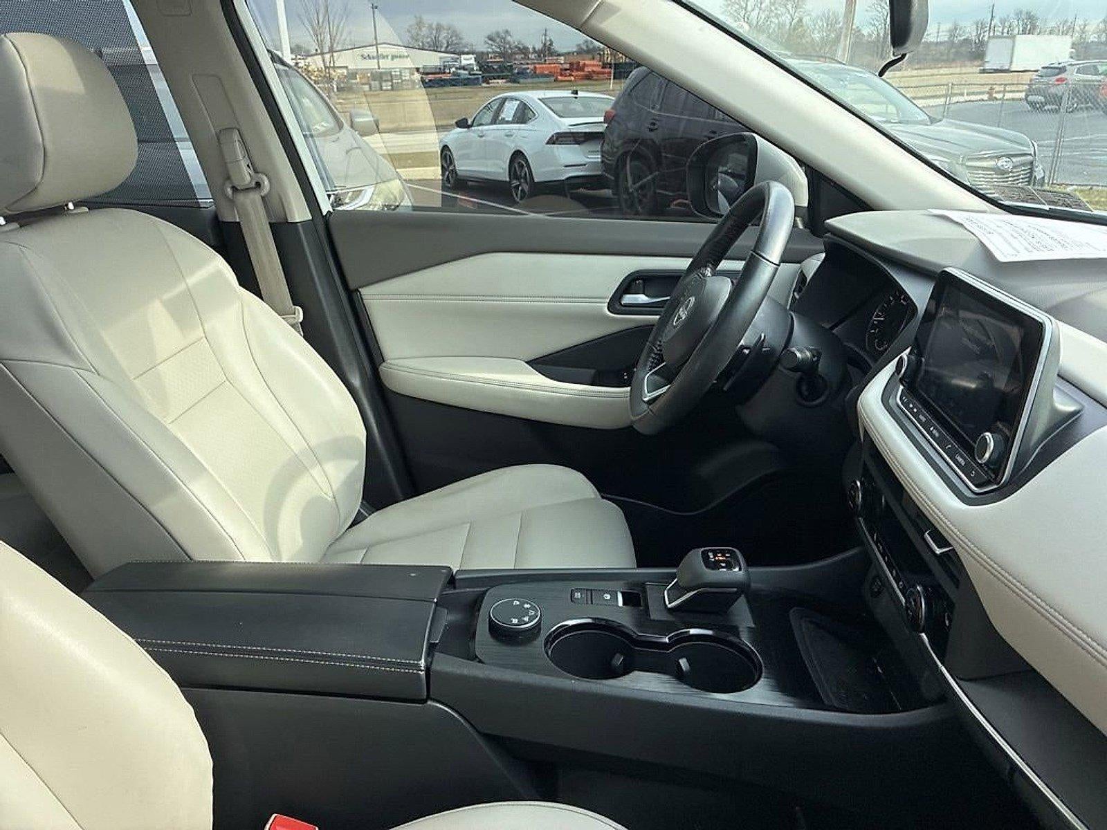 2024 Nissan Rogue AWD SV