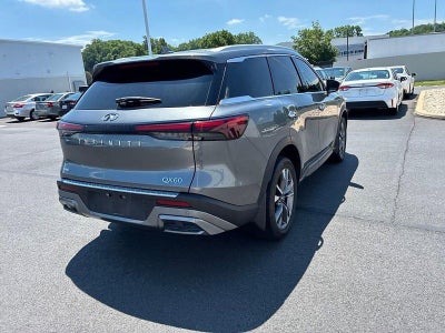 2022 INFINITI QX60 LUXE AWD