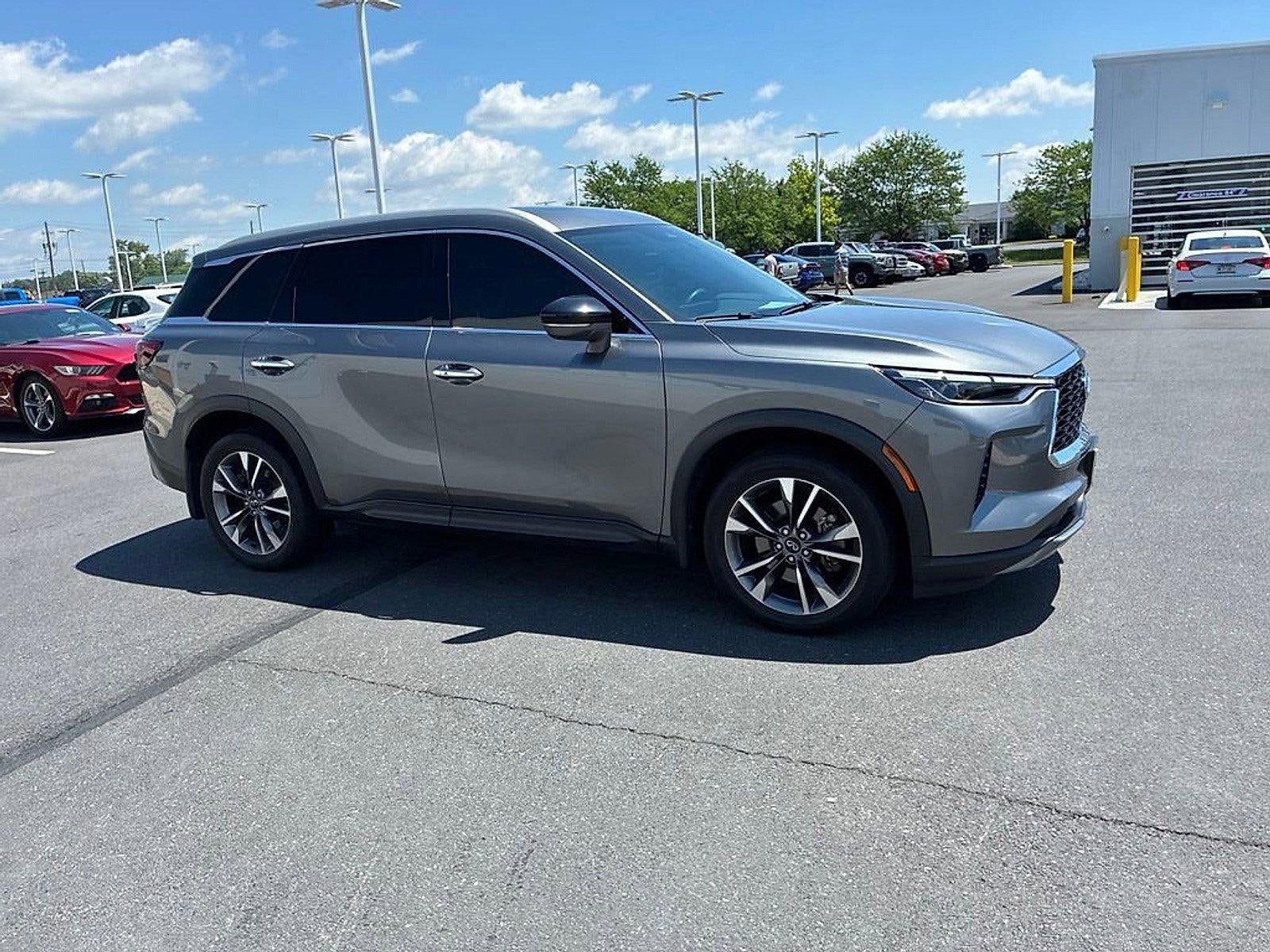 2022 INFINITI QX60 LUXE AWD