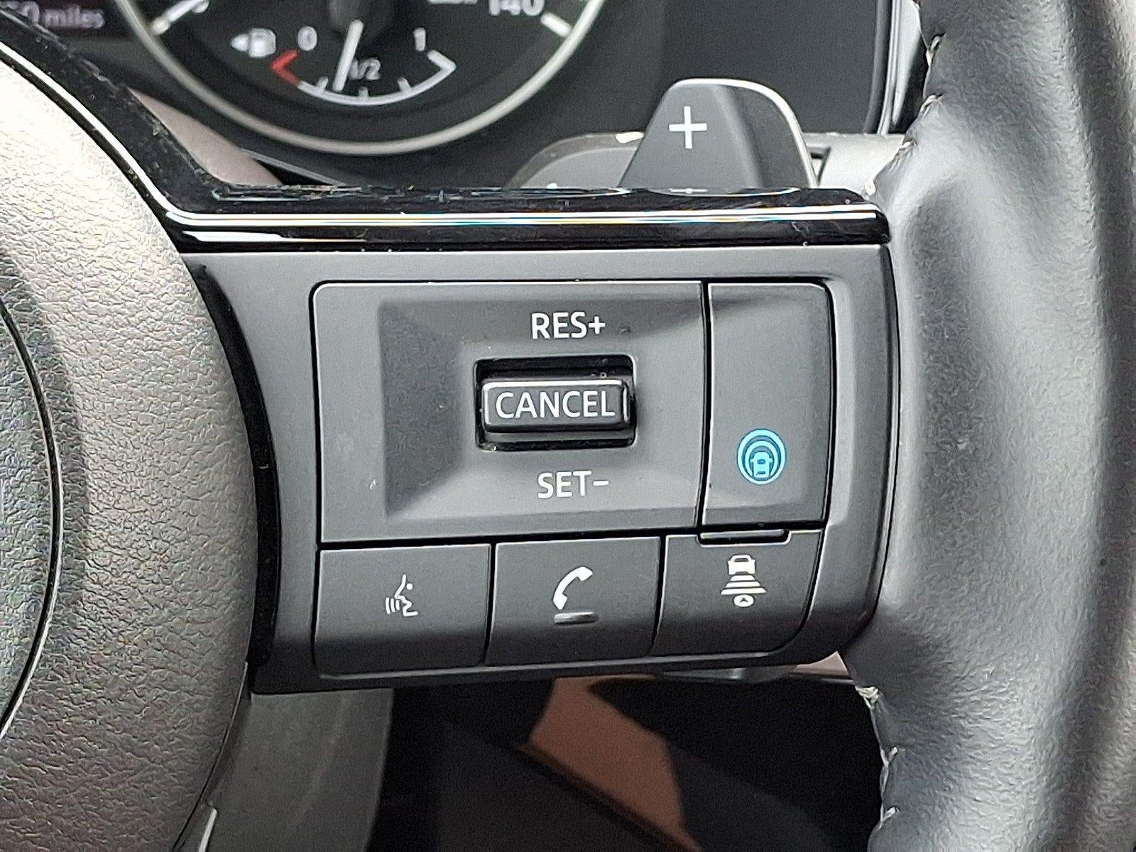 2025 Nissan Pathfinder SL 4WD