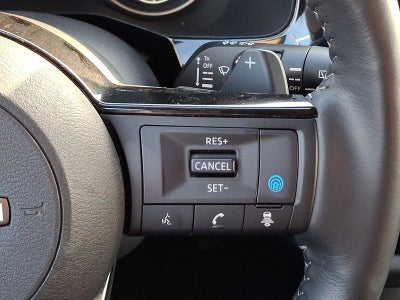 2025 Nissan Pathfinder SL 4WD