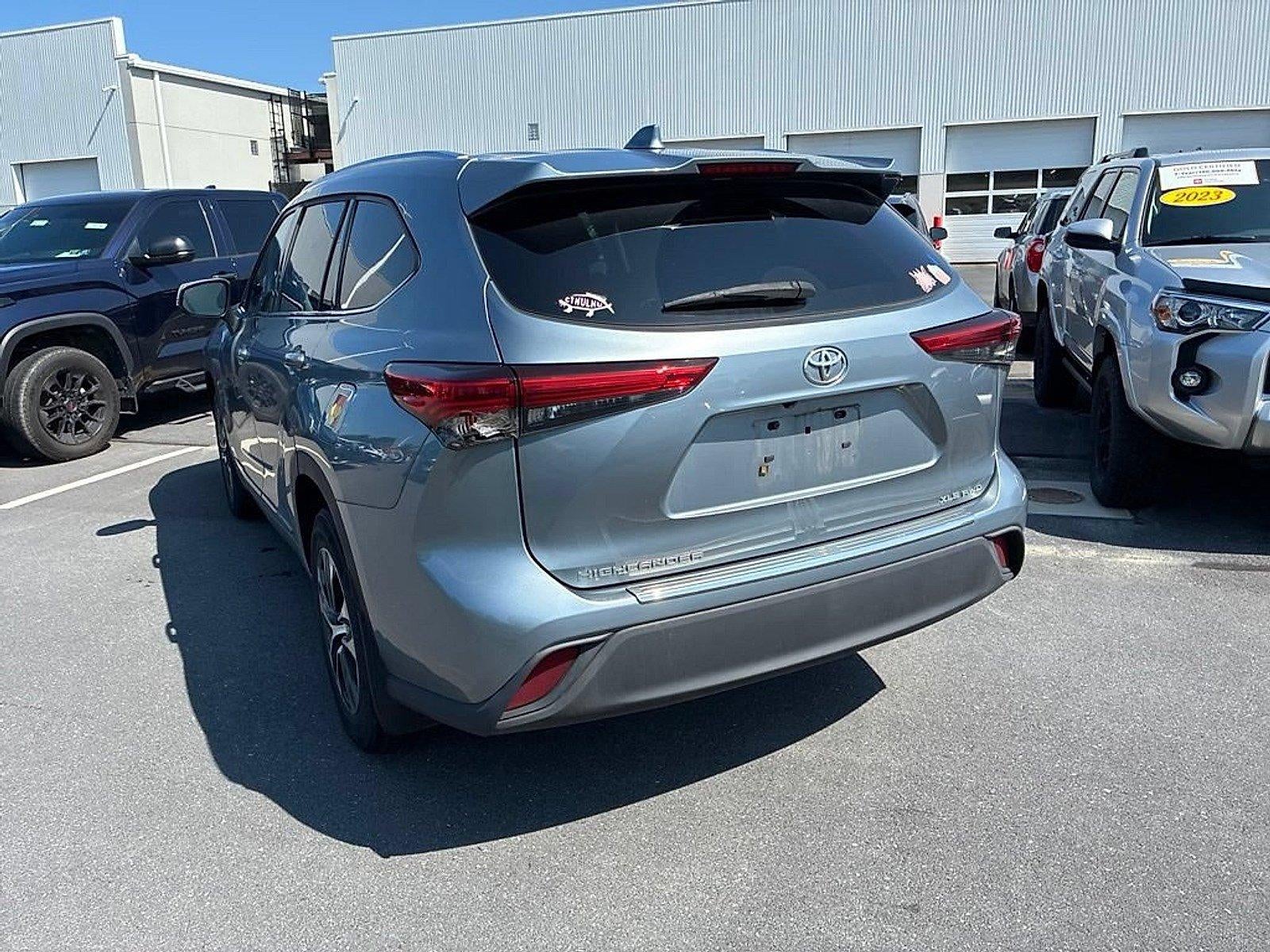 2020 Toyota Highlander XLE AWD (Natl)