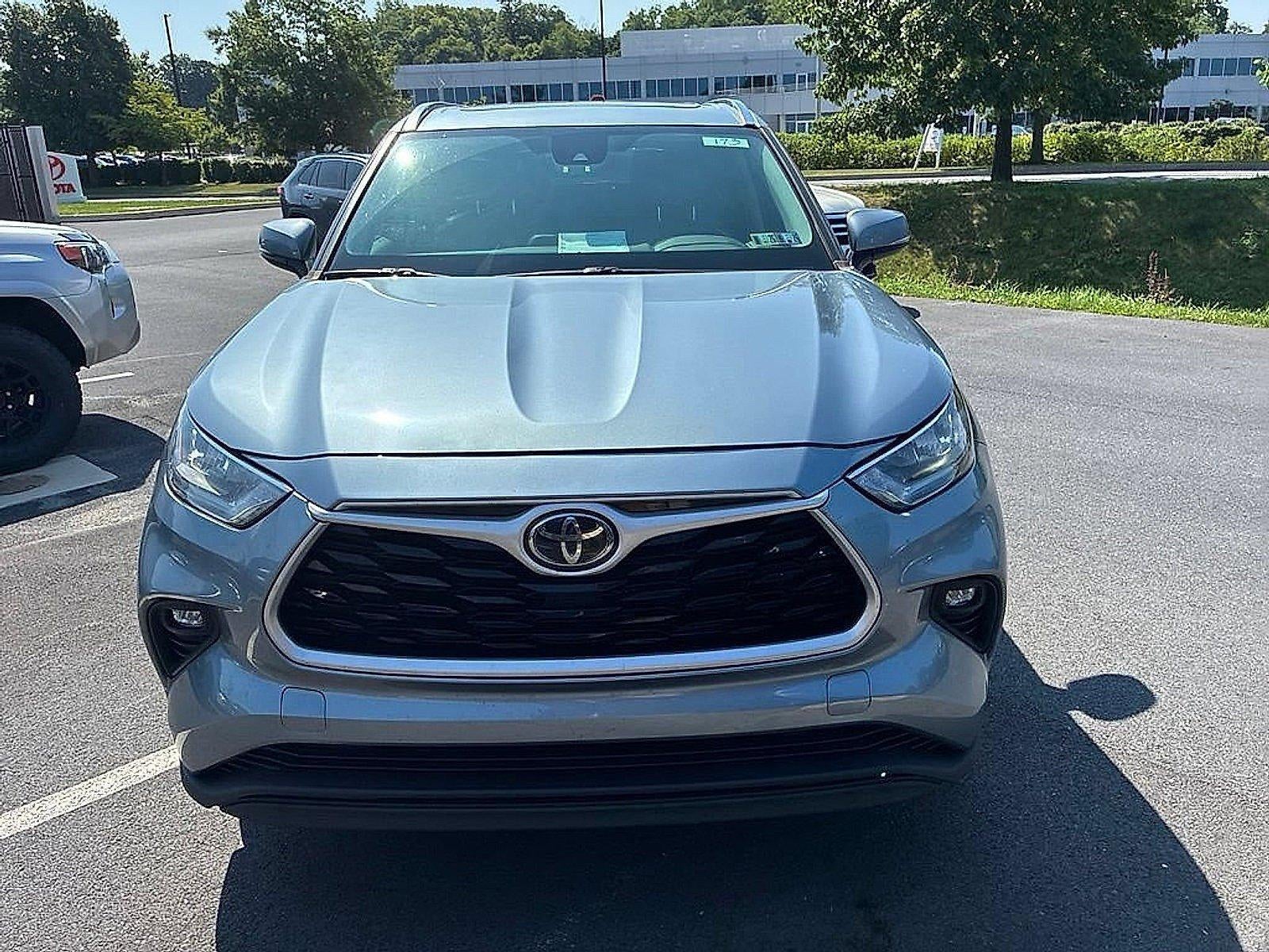 2020 Toyota Highlander XLE AWD (Natl)