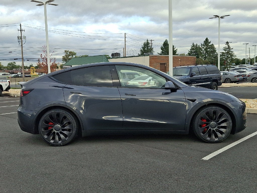 2022 Tesla Model Y Performance