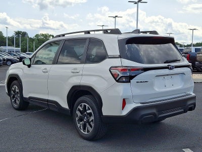 2025 Subaru Forester Premium AWD