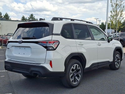 2025 Subaru Forester Premium AWD