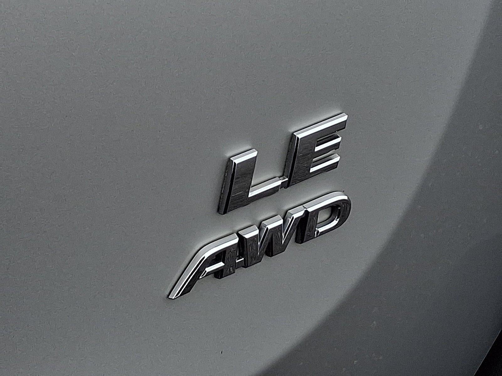 2015 Toyota RAV4 AWD 4dr LE (Natl)