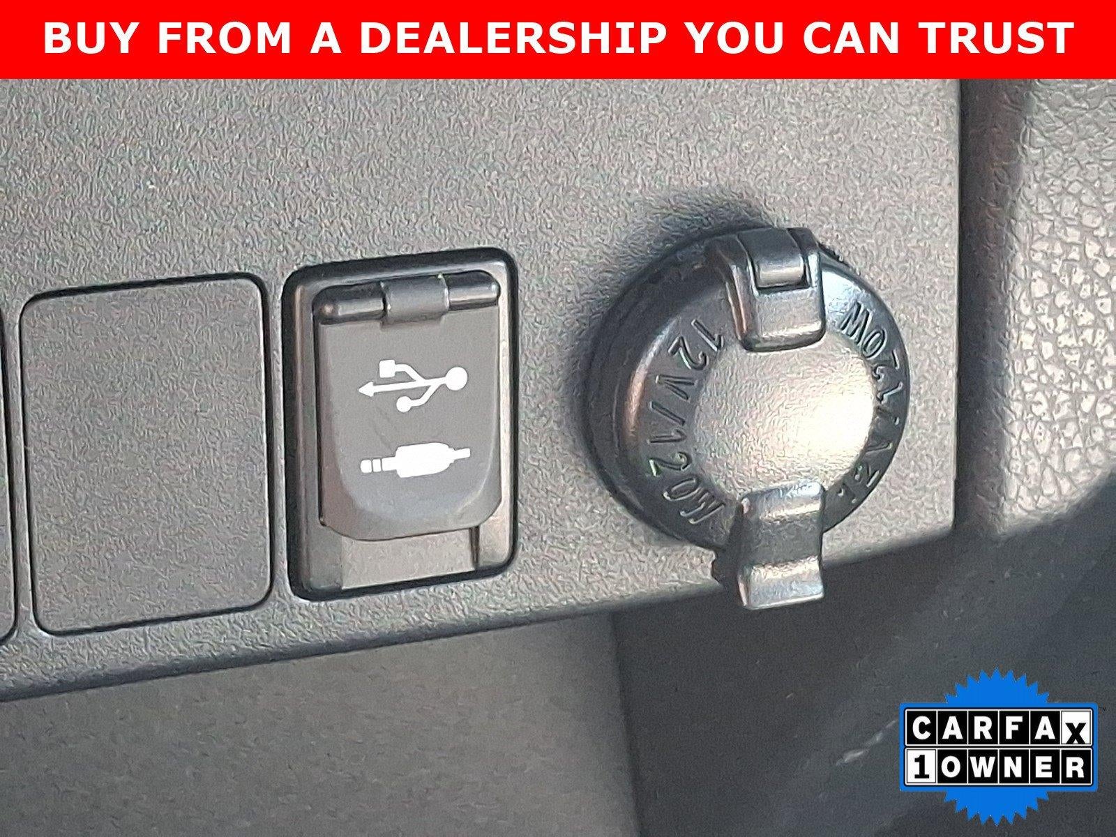 2015 Toyota RAV4 AWD 4dr LE (Natl)