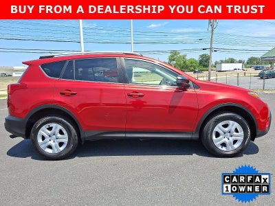 2015 Toyota RAV4 AWD 4dr LE (Natl)