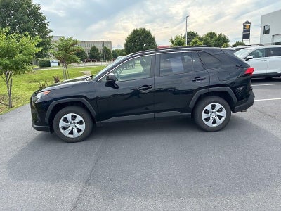 2019 Toyota RAV4 LE AWD (Natl)