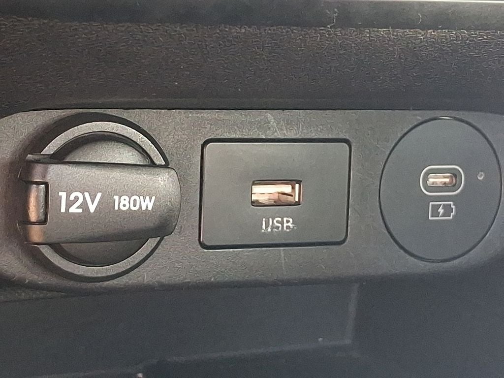 2024 Hyundai ELANTRA Limited IVT