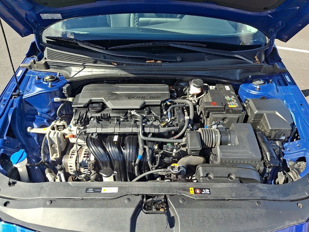2024 Hyundai ELANTRA Limited IVT