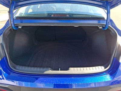 2024 Hyundai ELANTRA Limited IVT