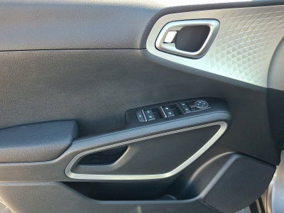 2025 Kia Soul LX FWD