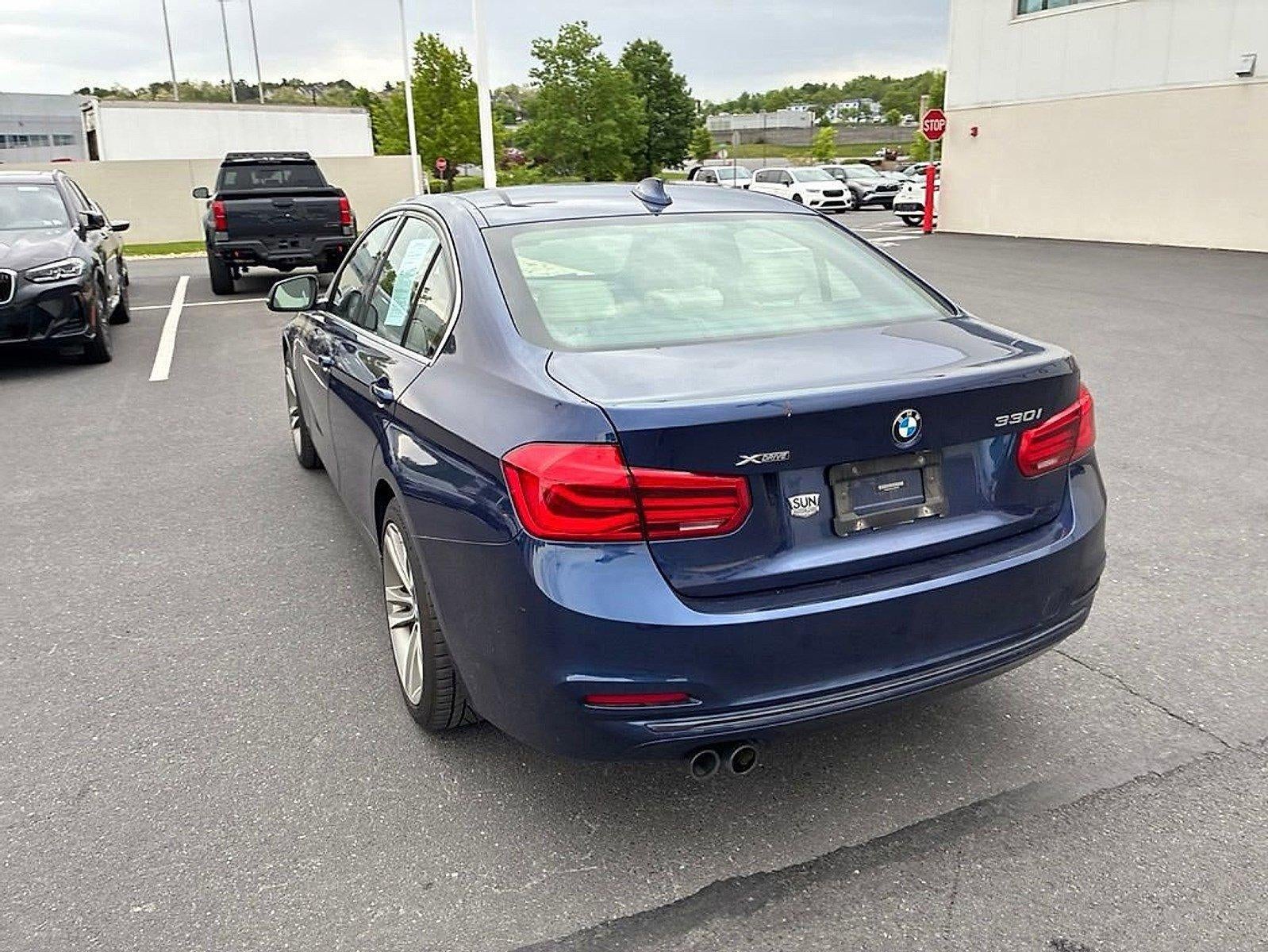 2018 BMW 330i xDrive Sedan