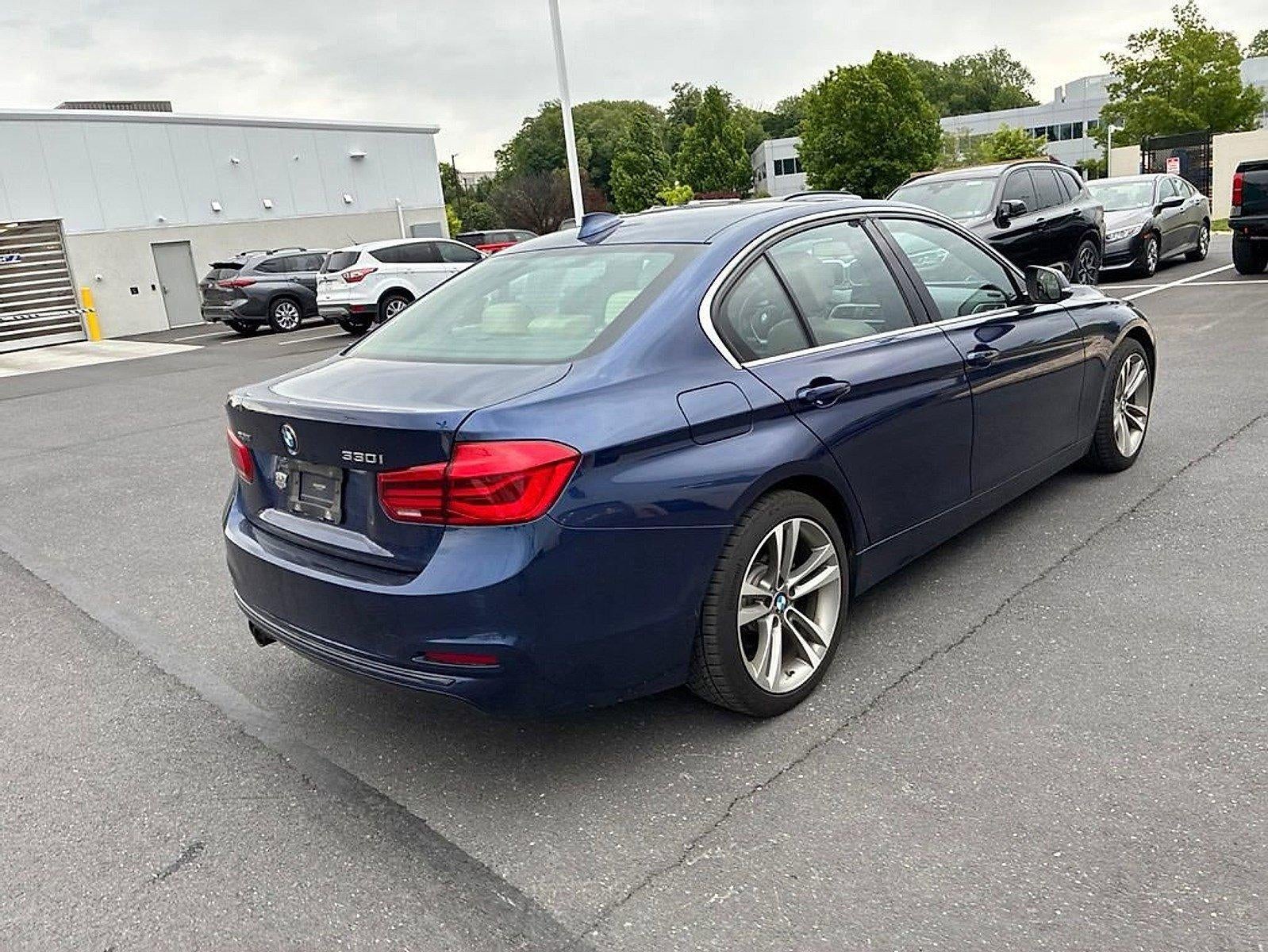 2018 BMW 330i xDrive Sedan