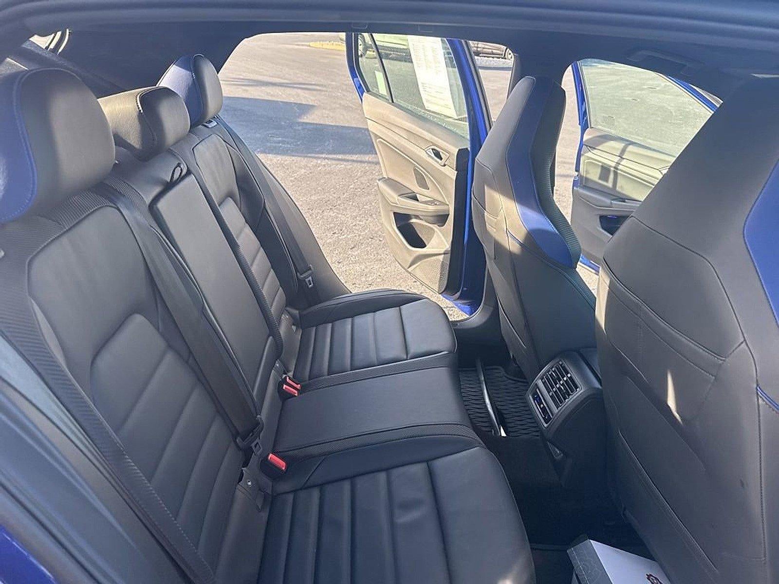 2024 Volkswagen Golf R 2.0T Manual