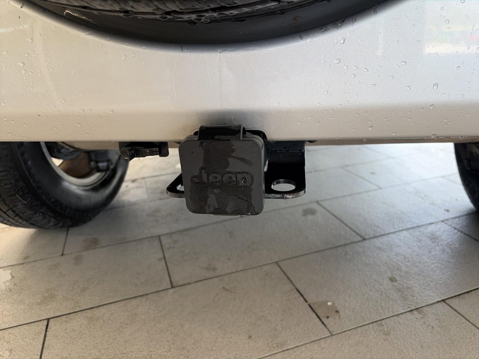 2012 Jeep Wrangler Unlimited 4WD 4dr Sahara