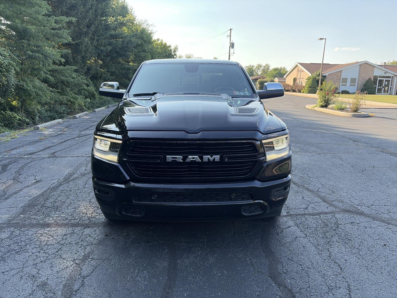 2019 RAM 1500 Laramie 4x4 Crew Cab 5'7" Box