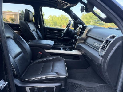 2019 RAM 1500 Laramie 4x4 Crew Cab 5'7" Box