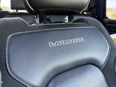2019 RAM 1500 Laramie 4x4 Crew Cab 5'7" Box