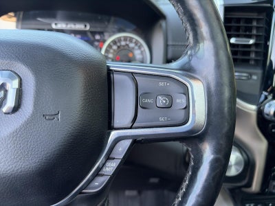 2019 RAM 1500 Laramie 4x4 Crew Cab 5'7" Box