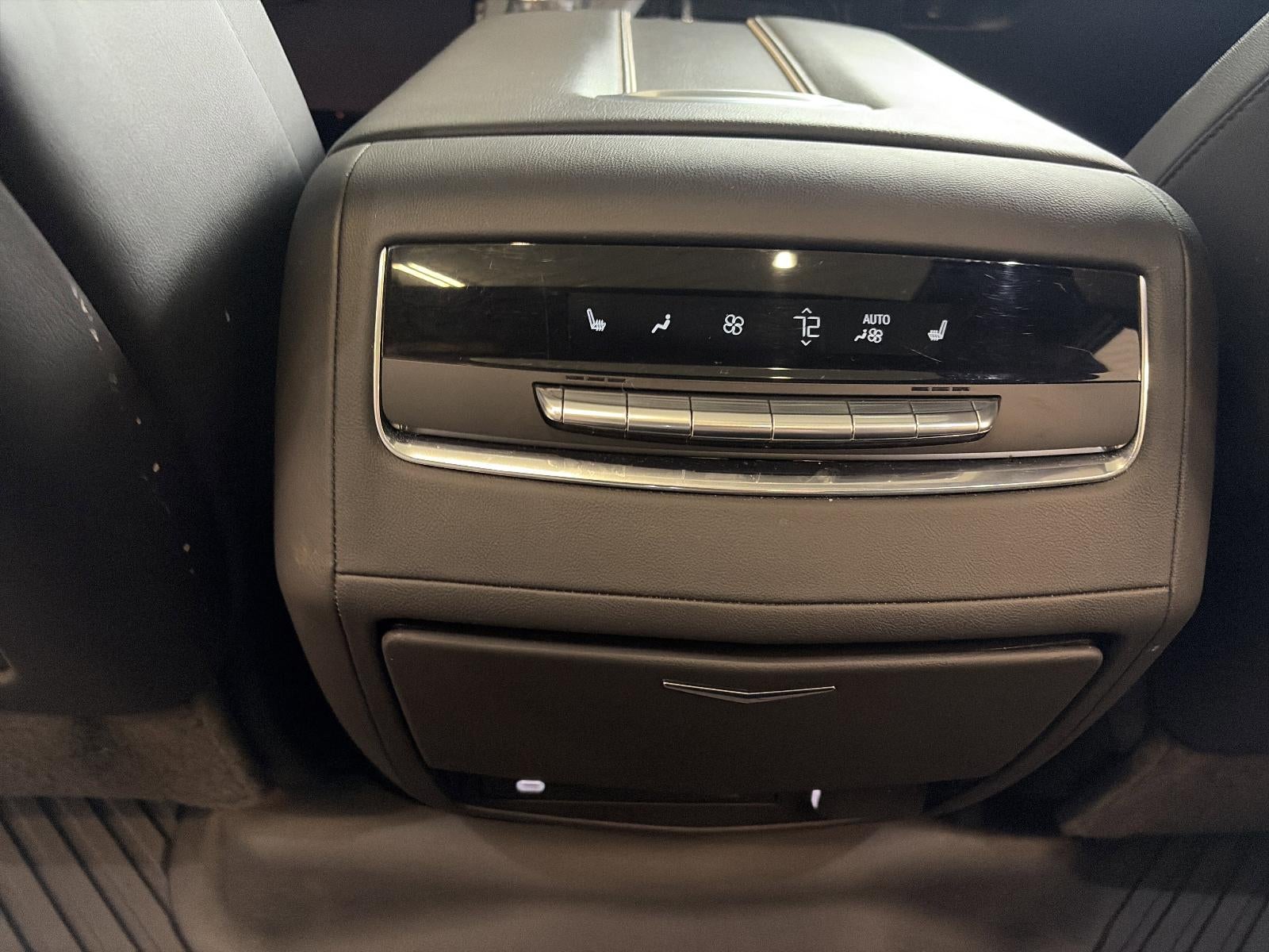2023 Cadillac Escalade ESV 4WD Sport