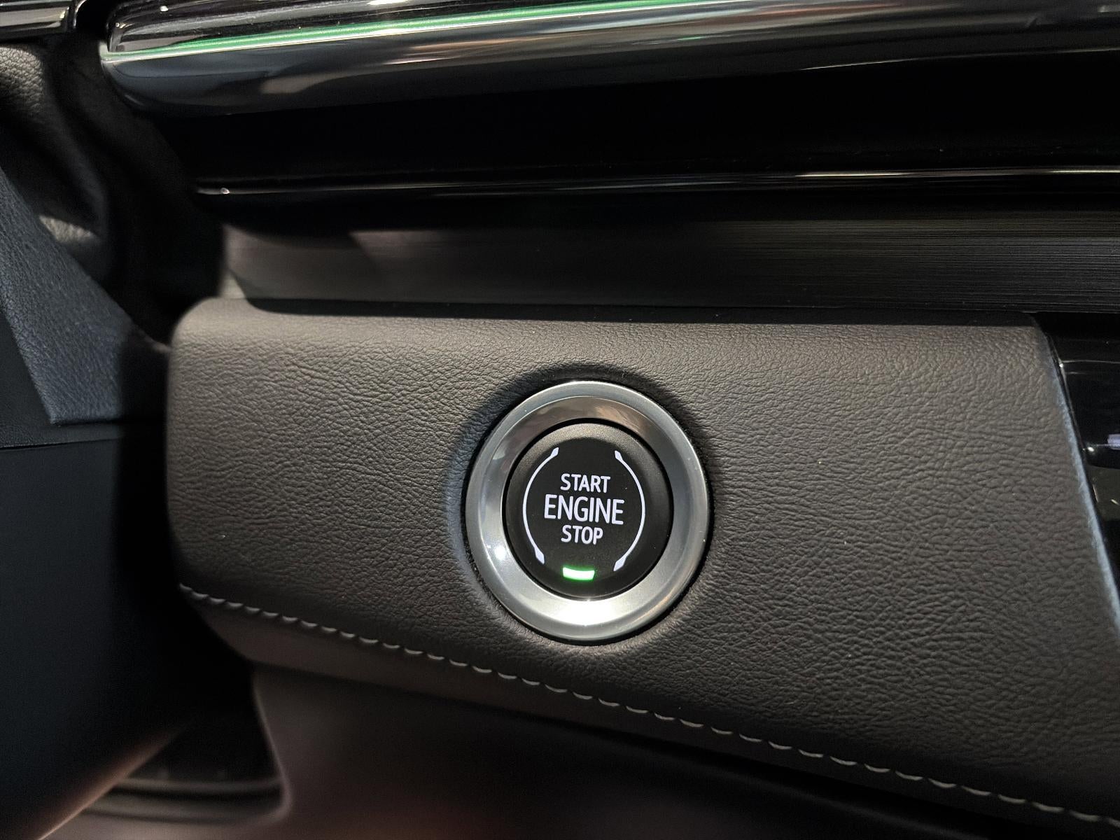 2023 Cadillac Escalade ESV 4WD Sport