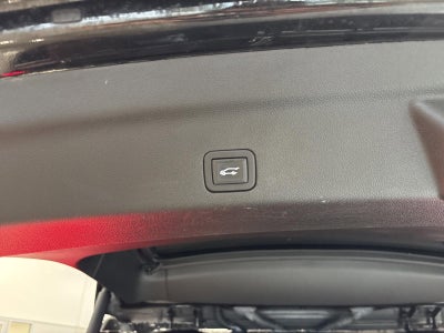 2023 Cadillac Escalade ESV 4WD Sport Platinum