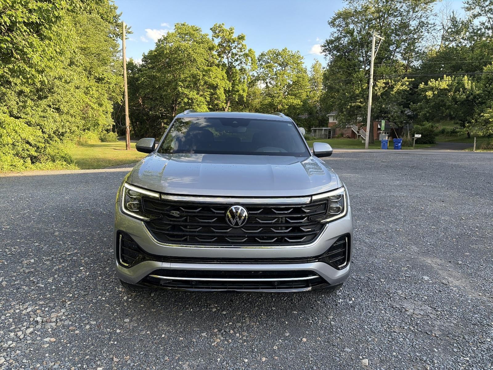 2024 Volkswagen Atlas Cross Sport 2.0T SEL R-Line 4MOTION